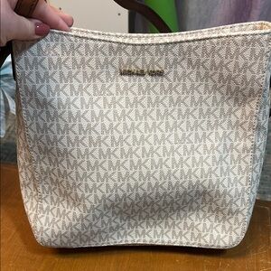 Michael Kors Cream Shoulder Bag